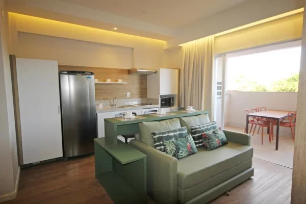 Hot Beach Suites - Image 10