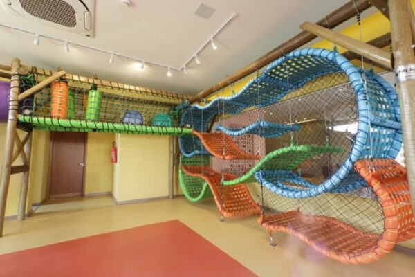 Hot Beach Suites - Image 7